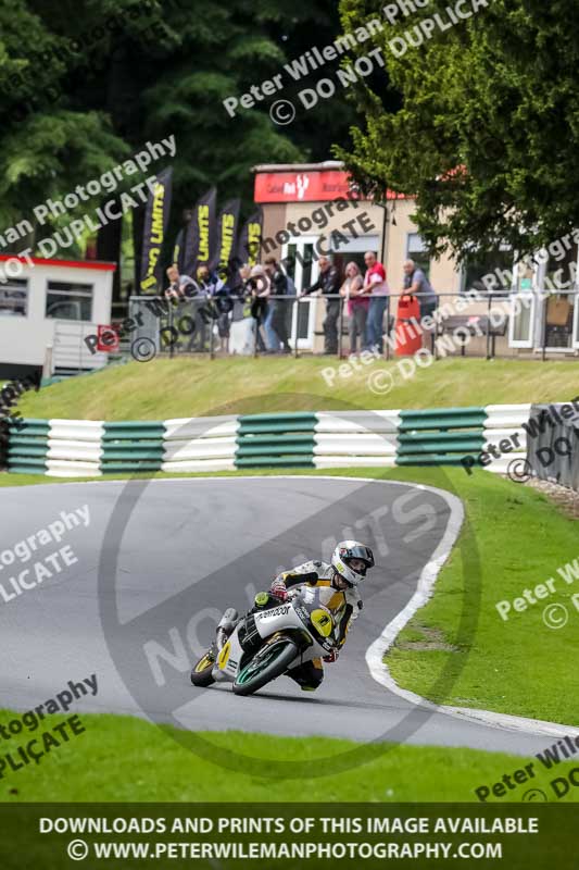 cadwell no limits trackday;cadwell park;cadwell park photographs;cadwell trackday photographs;enduro digital images;event digital images;eventdigitalimages;no limits trackdays;peter wileman photography;racing digital images;trackday digital images;trackday photos